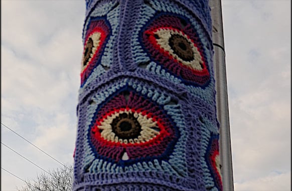 Crochet on a lamp post